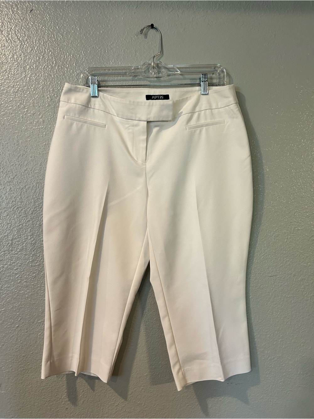 Apt. 9 White Cropped Trouser Capris Mid Rise Size 12P
